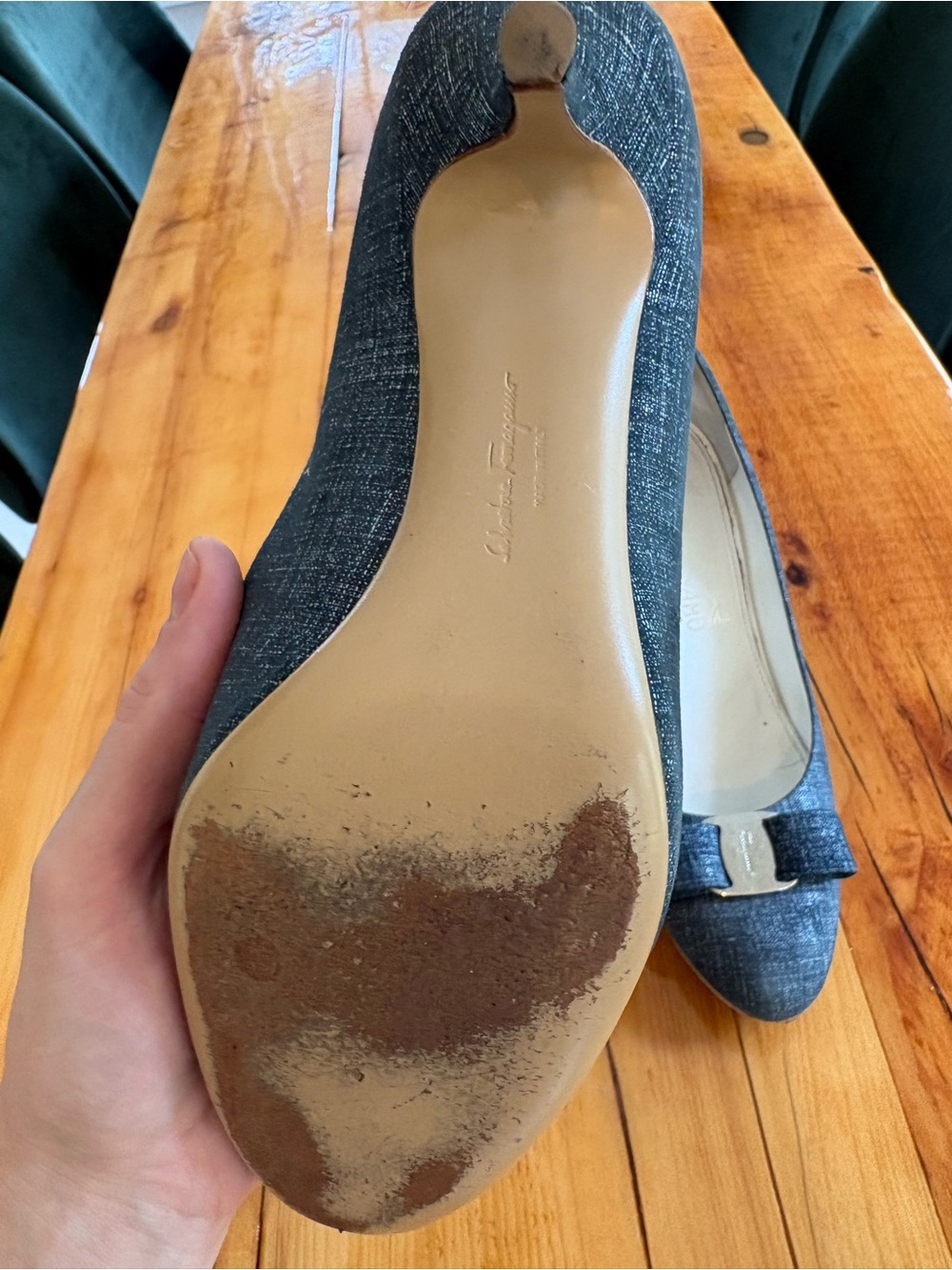 Salvatore Ferragamo Carlden Pumps | Size 9 | Blue | Box & Dust Bag | Italy - Picture 4 of 12